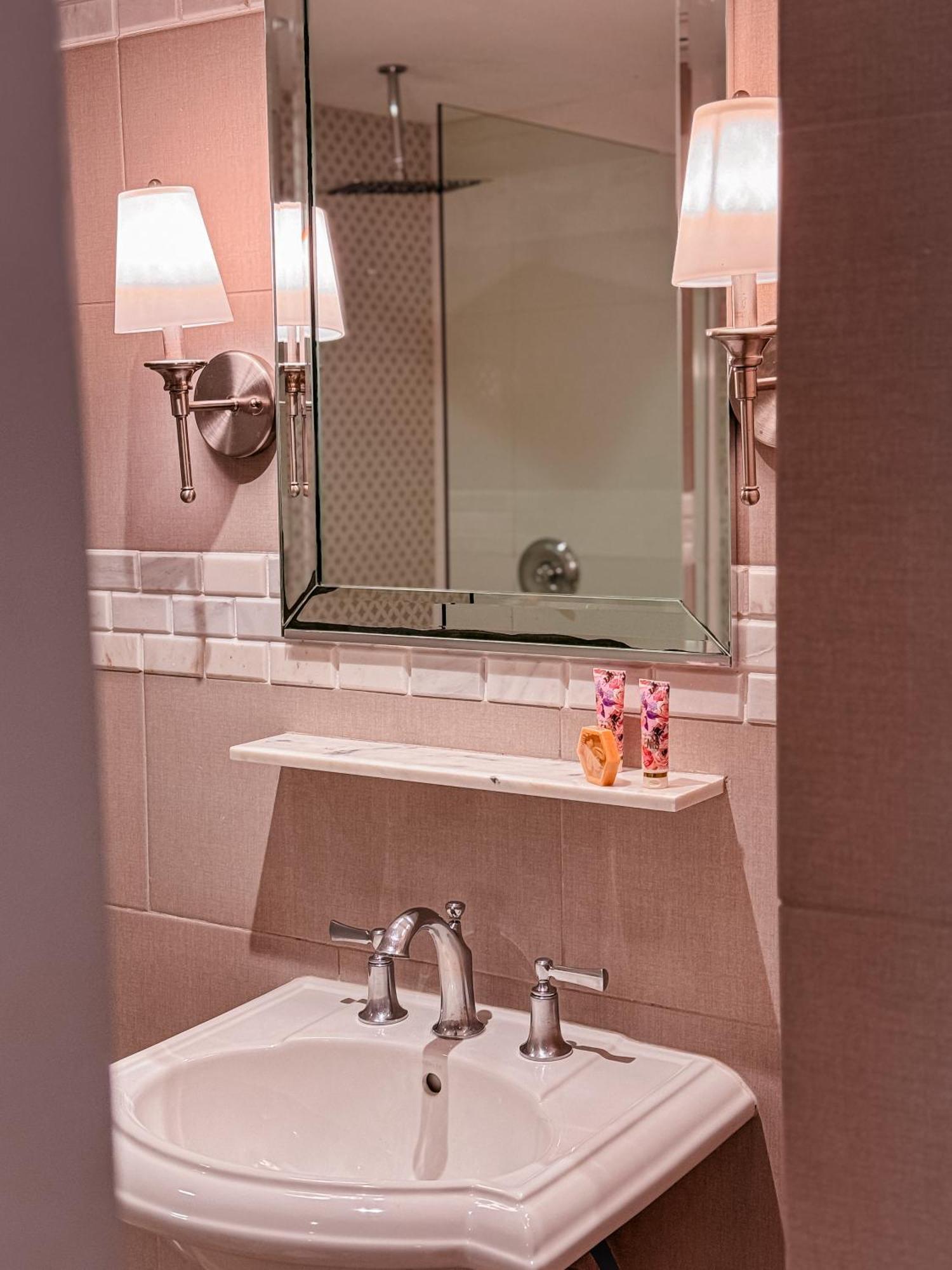 Henrosa Hotel Маями Бийч Екстериор снимка